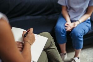 Woman Talking To His Psychologist