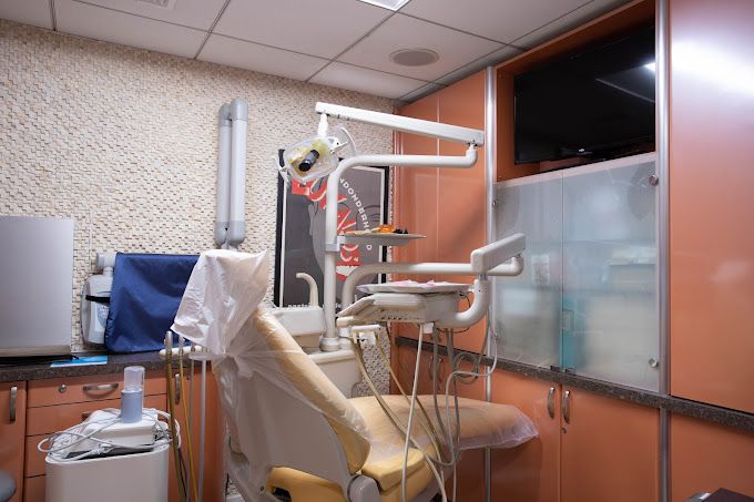 Treatment Room - Contemporary & Esthetic Dentistry