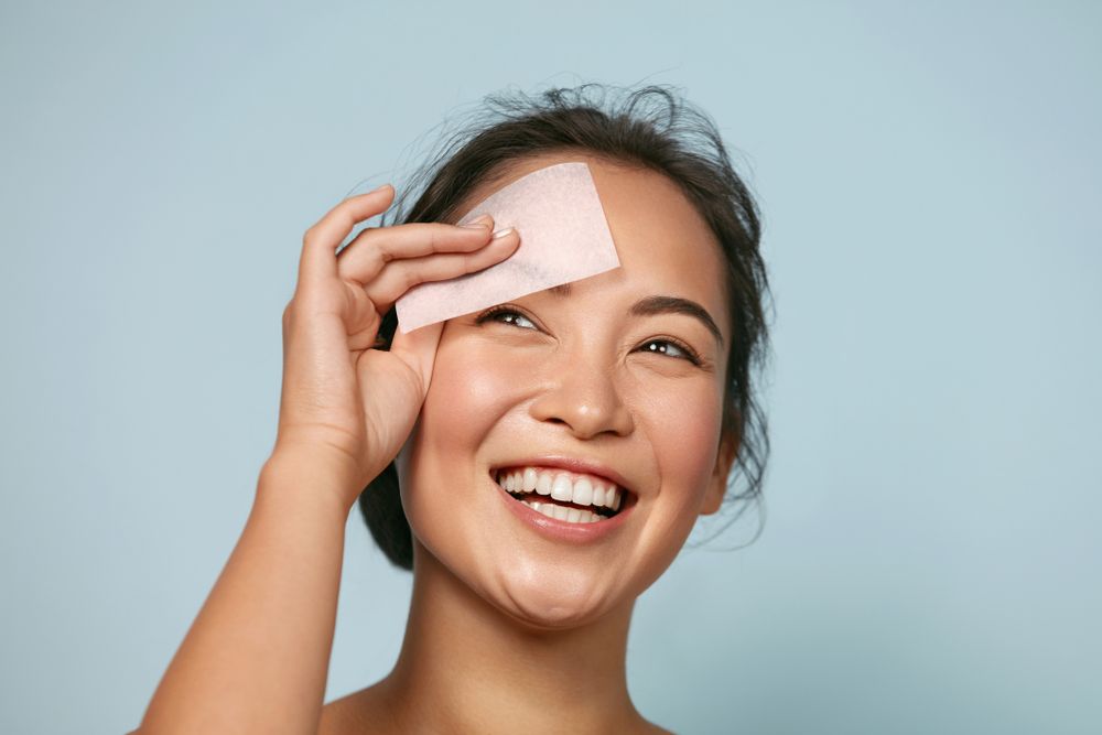 Top Skincare Products for Oily Skin: Say Goodbye to Shine