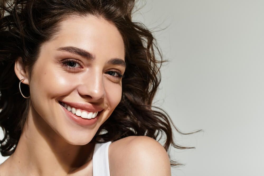 beautiful woman smiling