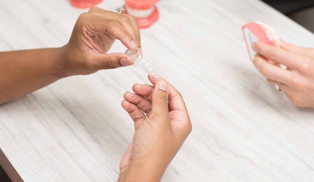 Retainers cost, types, how to wear, how to clean Thrive Dental and