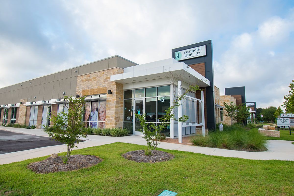 Cosmetic Dentistry of San Antonio - Dentists in San Antonio