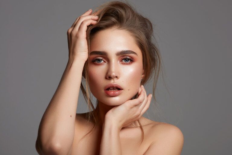 How to Make a Big Forehead Look Smaller