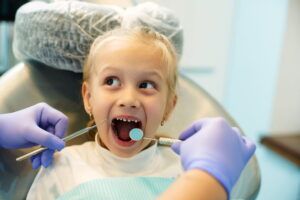 The concept of regular visits to the dentist for early decay diagnosis