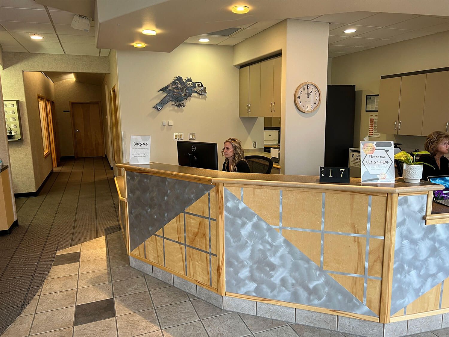 Front desk - Valley Orthodontics