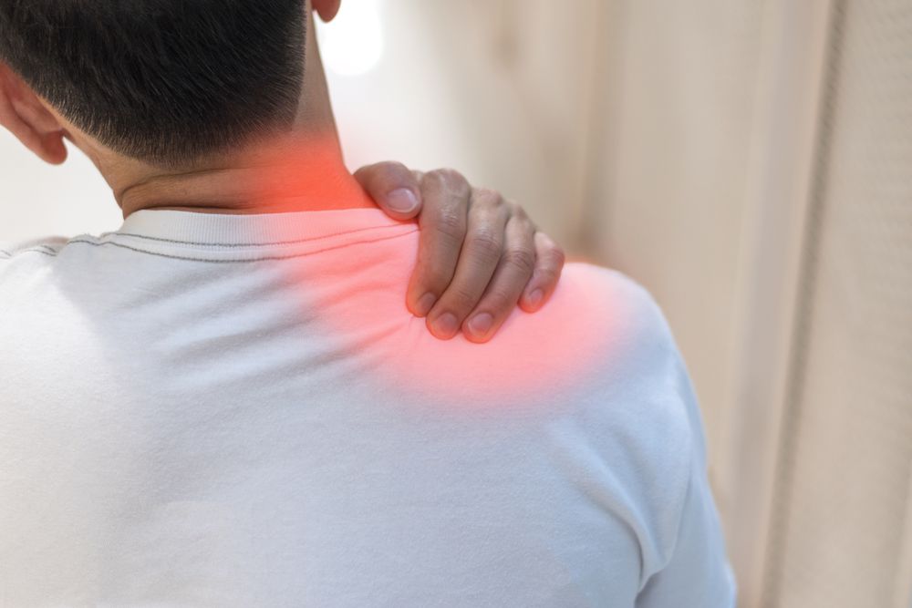 Chiropractic Solutions for Rotator Cuff Injuries and Shoulder Strain