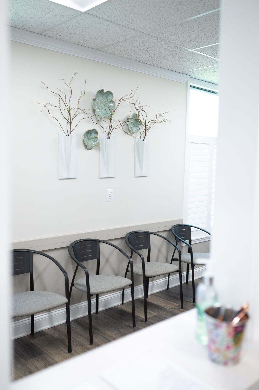 Office waiting area - Michael Becht Orthodontics